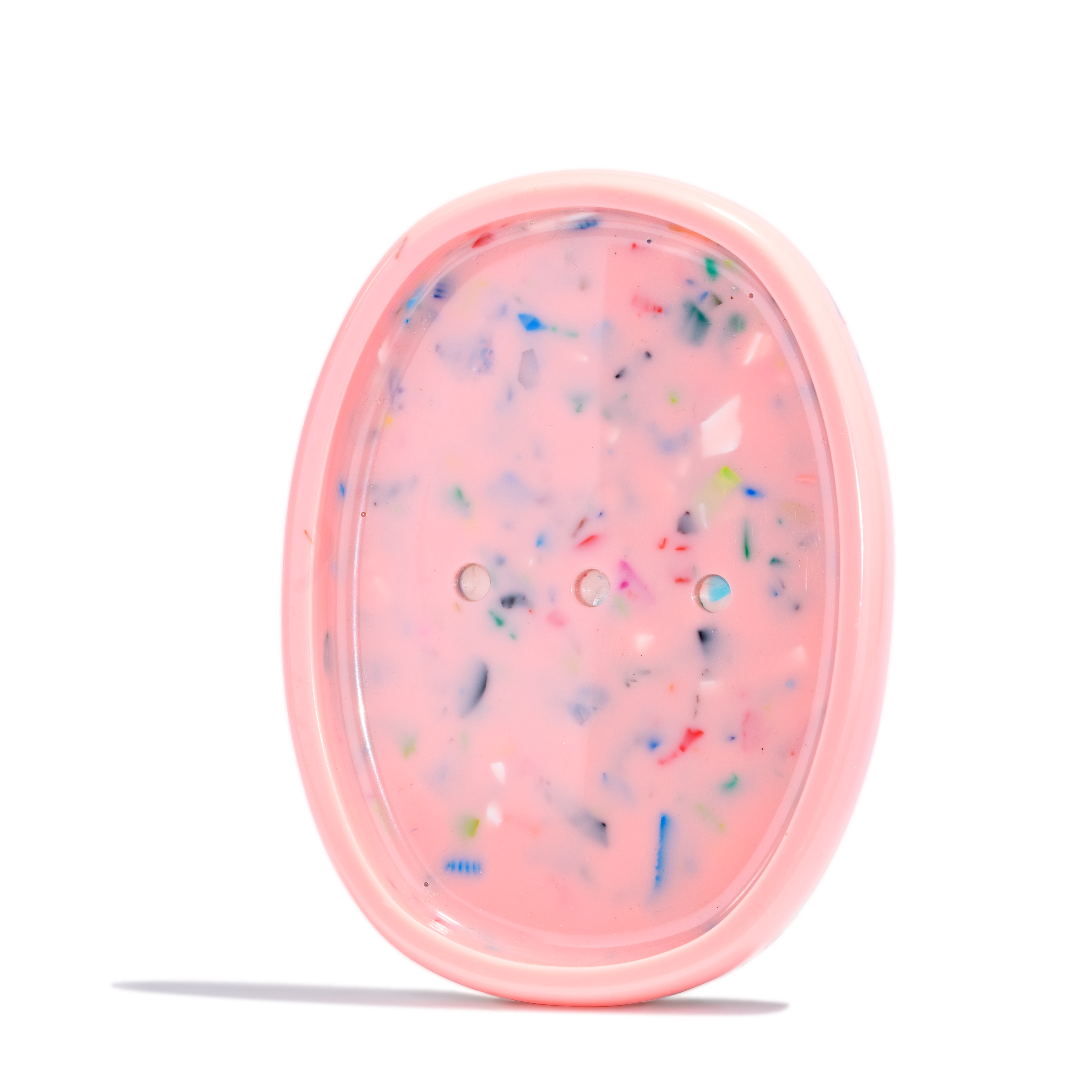 Mydelniczka ze śmieci morskich